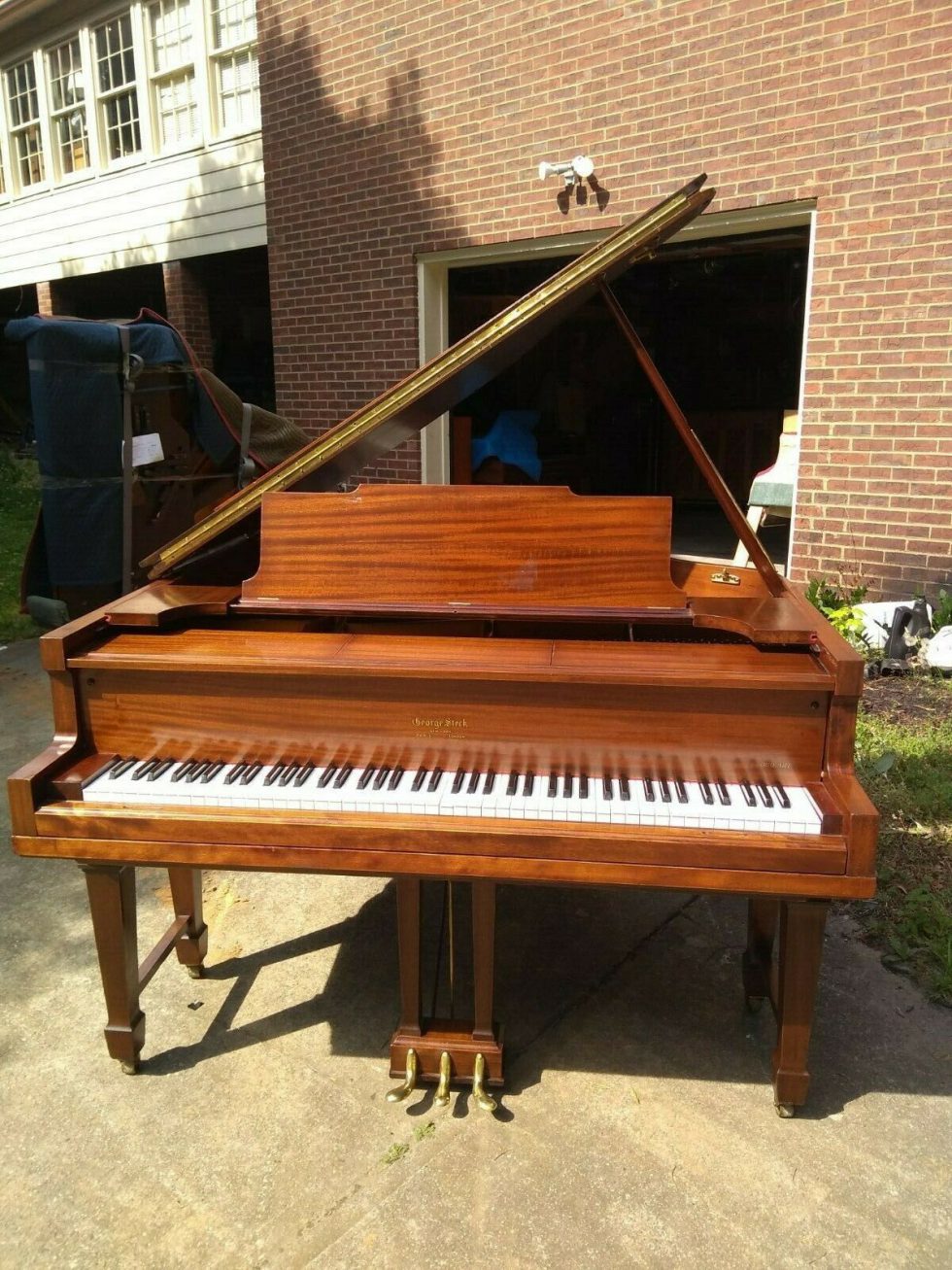 reproducing player piano