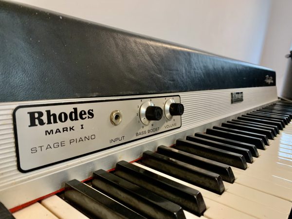 fender Rhodes Mark i Electric Piano