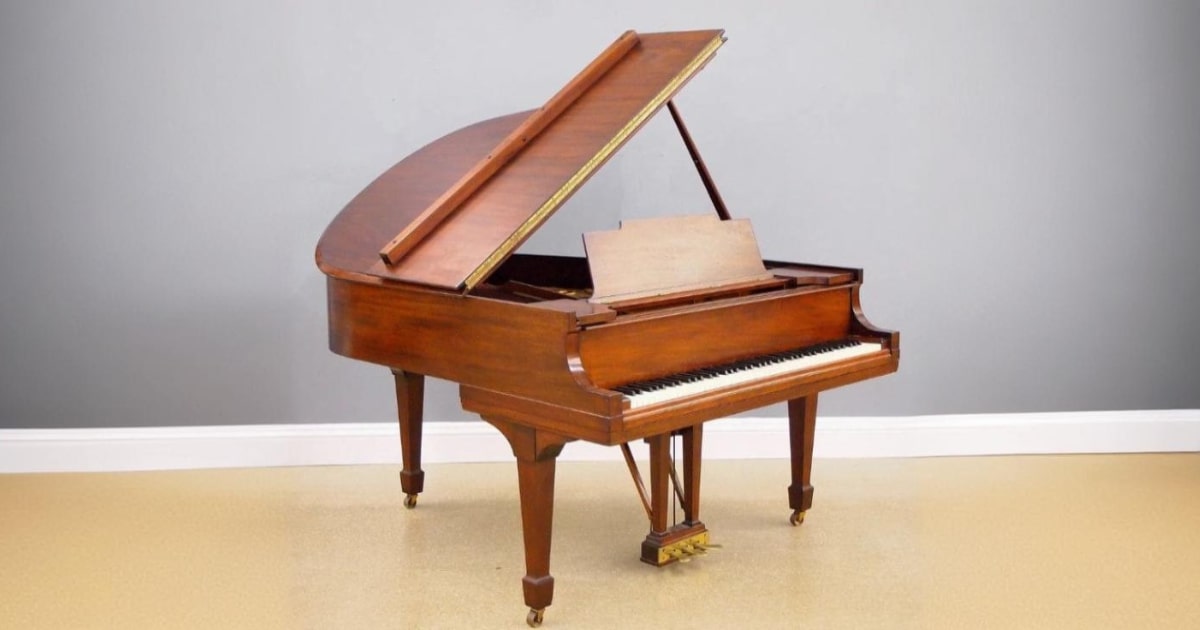 Top 5 Exciting Features of Vintage Pianos