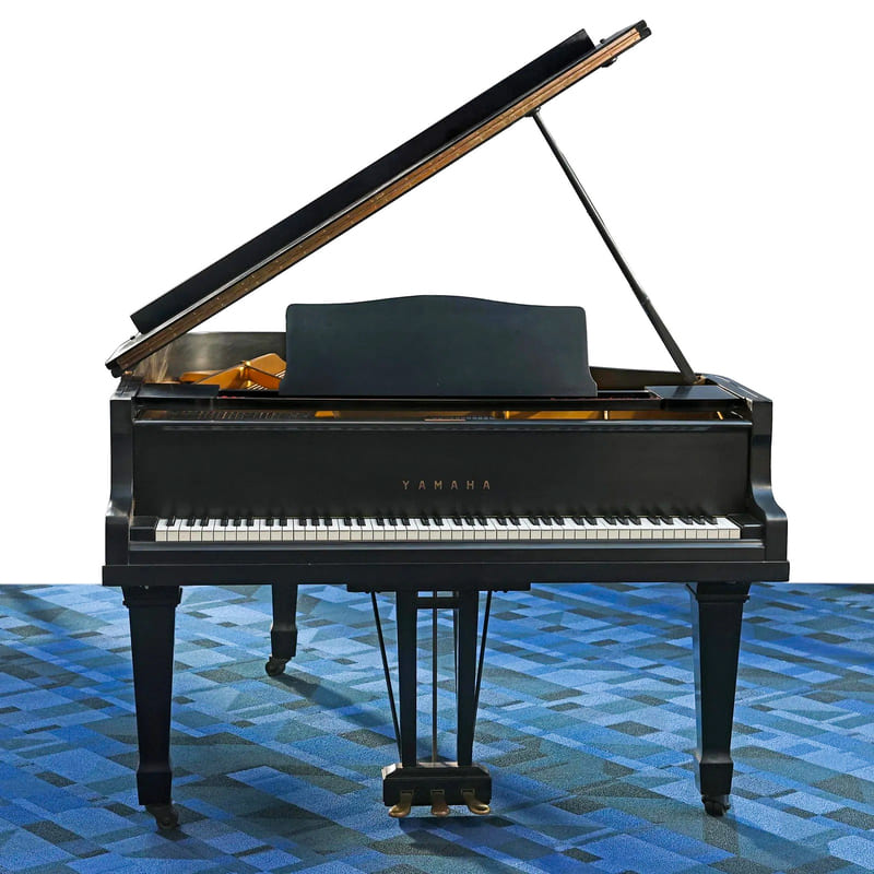 Yamaha Grand Piano G3 – 6'2" – Japanese – Black Lacquer - Image 3