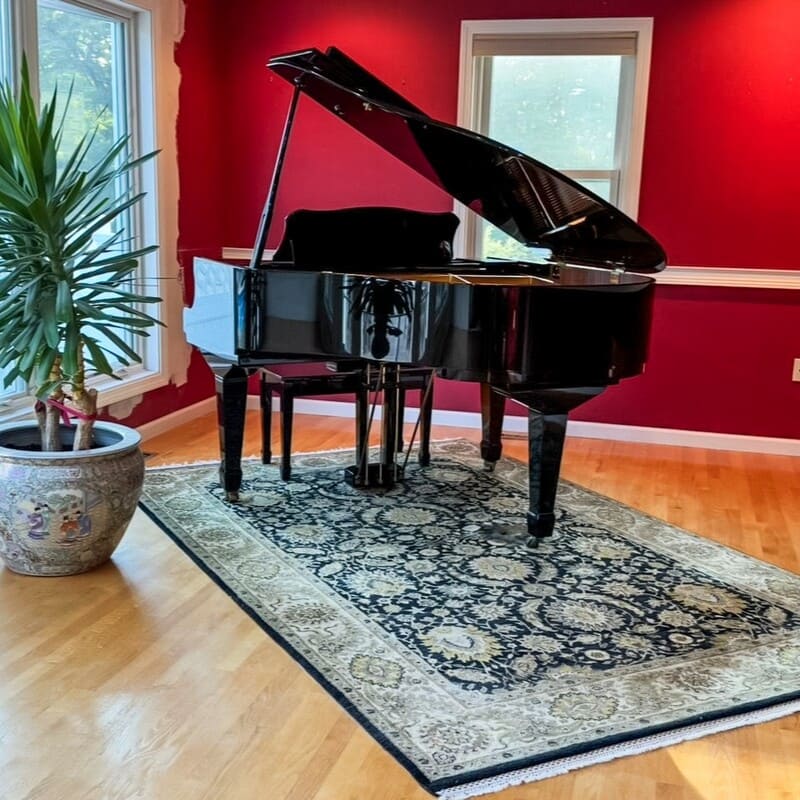 Bergmann Baby Grand Piano – 5' – Polished Ebony