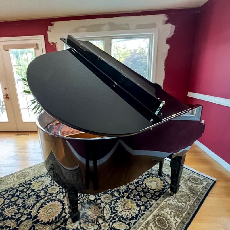 Bergmann Baby Grand Piano – 5' – Polished Ebony - Image 3