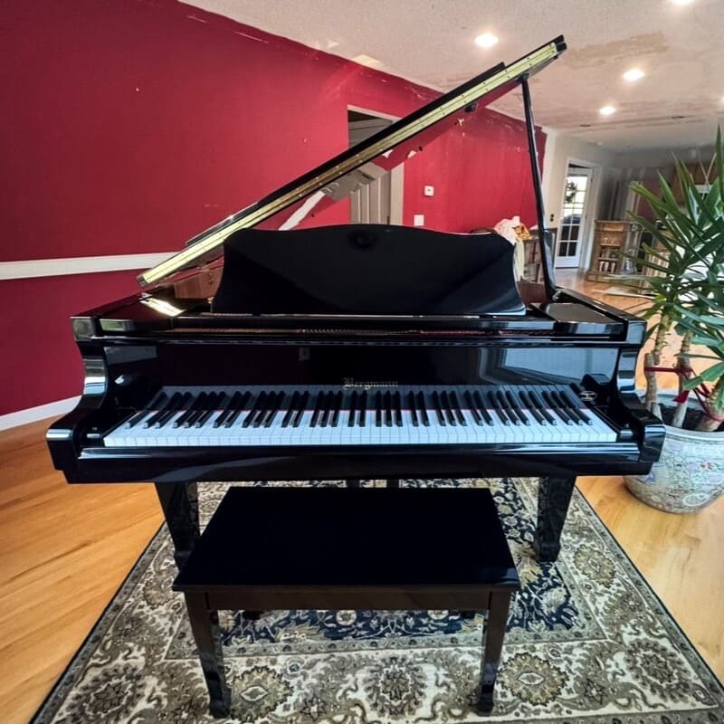 Bergmann Baby Grand Piano – 5' – Polished Ebony - Image 4