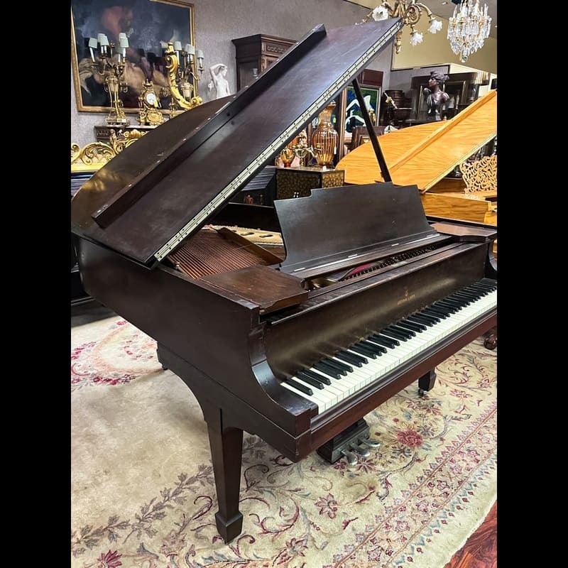 Steinway & Sons 5'6" Grand Piano – Mahogany
