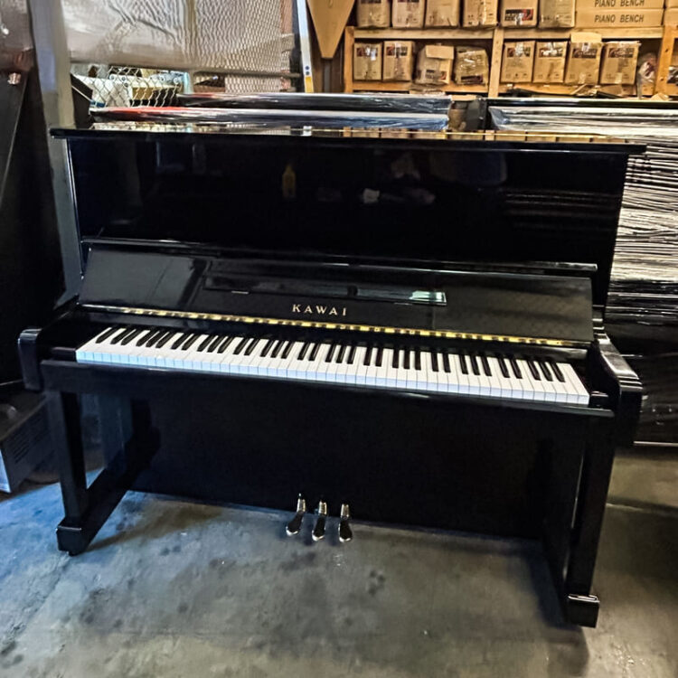 Kawai BL-12 Upright Piano – Glossy Black