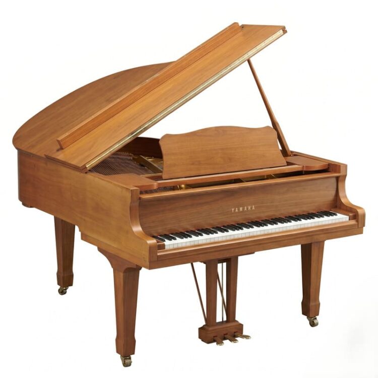 Yamaha Baby Grand Piano – Warm Satin Wood Finish